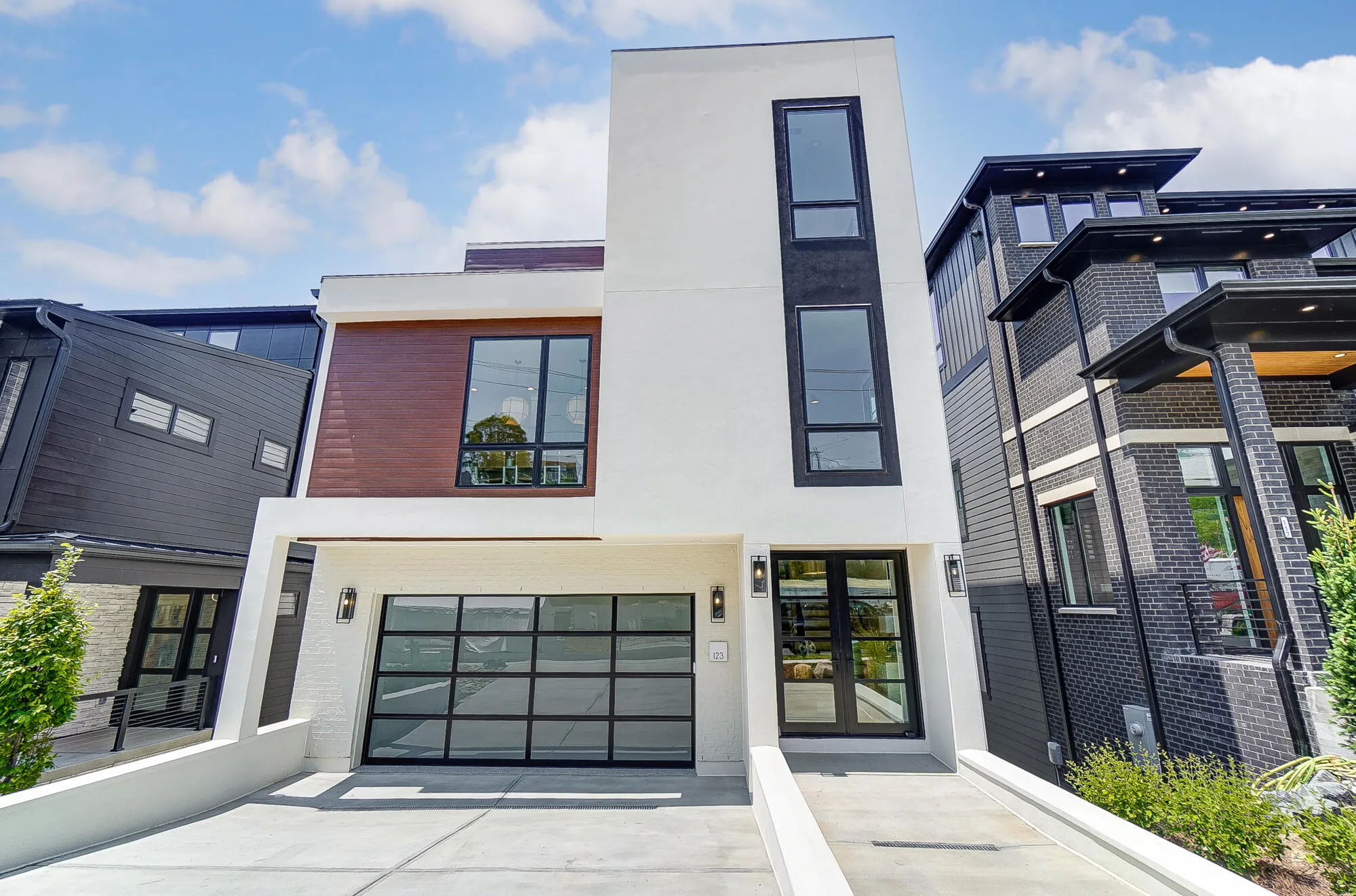 123 W 14th Street - $1.69M Luxury Residence